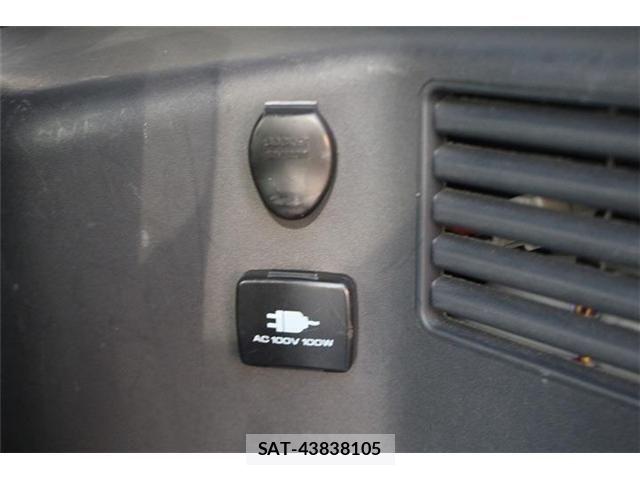 Mitsubishi PAJERO 2016-01 7223386-4