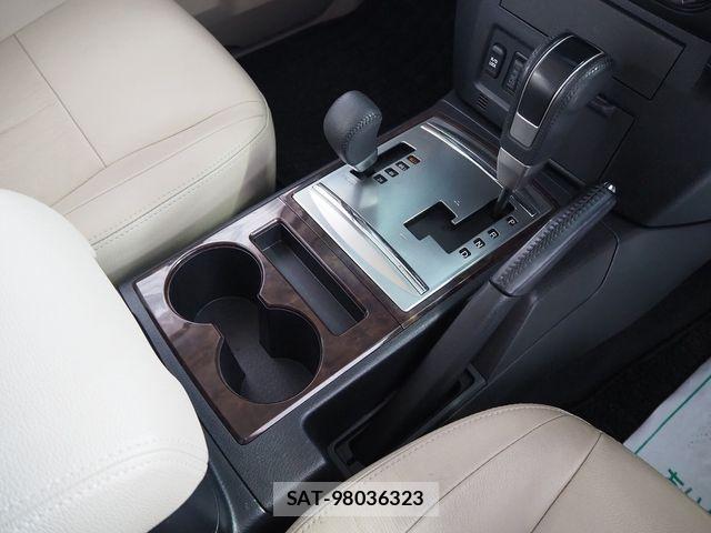 Mitsubishi PAJERO 2012-03 7223387-13