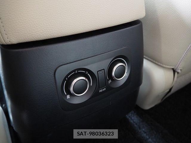 Mitsubishi PAJERO 2012-03 7223387-26
