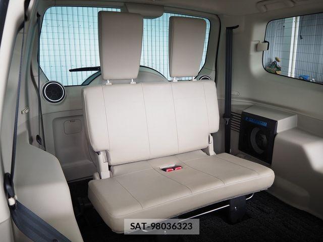 Mitsubishi PAJERO 2012-03 7223387-27