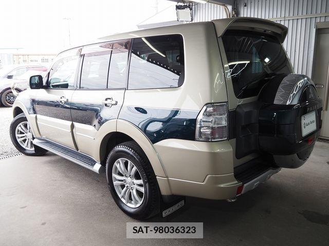 Mitsubishi PAJERO 2012-03 7223387-4