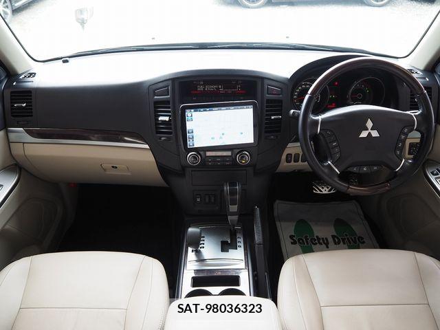 Mitsubishi PAJERO 2012-03 7223387-6