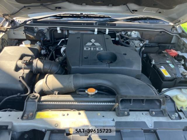 Mitsubishi PAJERO 2008-10 7223380-22