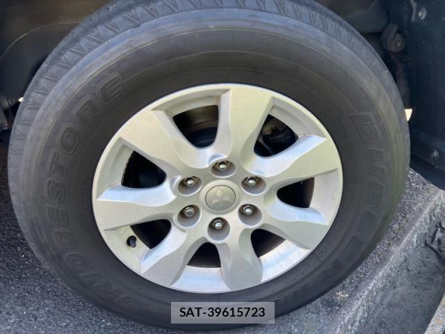 Mitsubishi PAJERO 2008-10 7223380-3