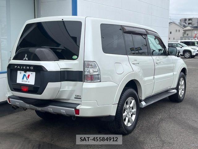 Mitsubishi PAJERO 2016-01 7393502-17