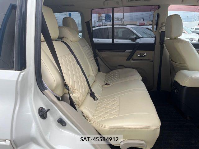 Mitsubishi PAJERO 2016-01 7393502-8