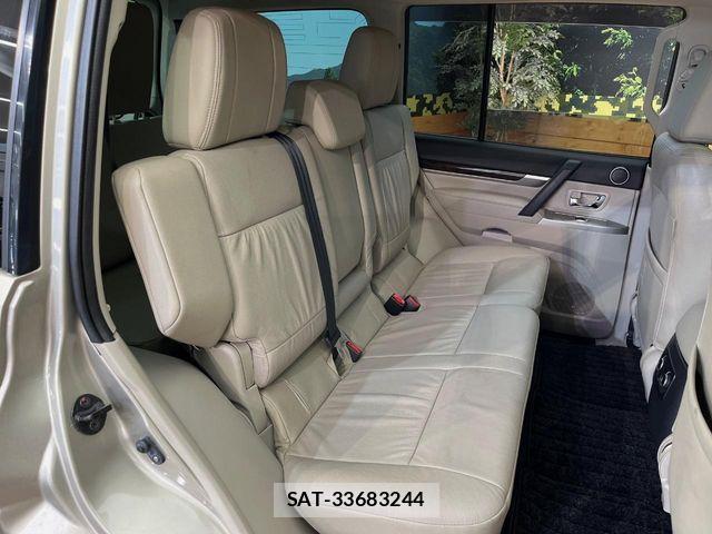 Mitsubishi PAJERO 2015-06 7502162-9