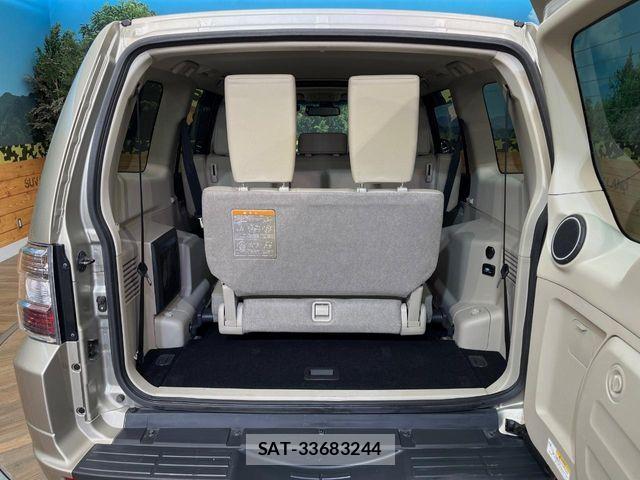 Mitsubishi PAJERO 2015-06 7502162-11