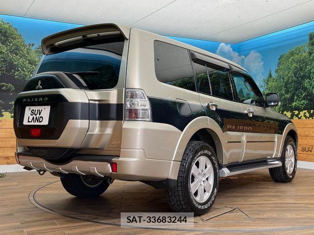 Mitsubishi PAJERO 2015-06 7502162-17