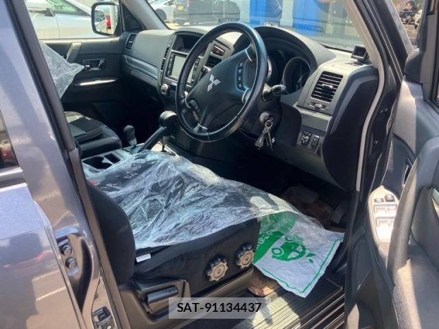 Mitsubishi PAJERO 2007-10 7619116-17