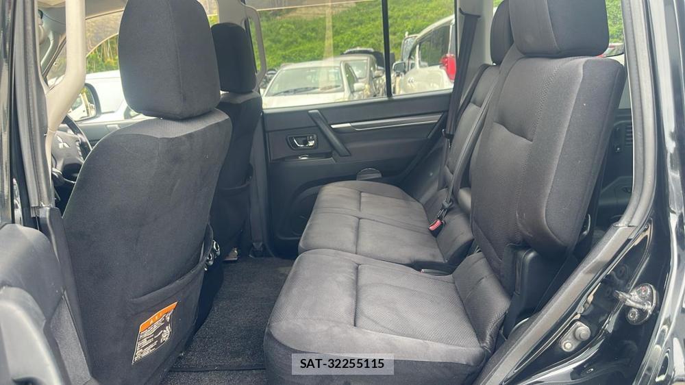 Mitsubishi PAJERO 2011-03 4598987-9