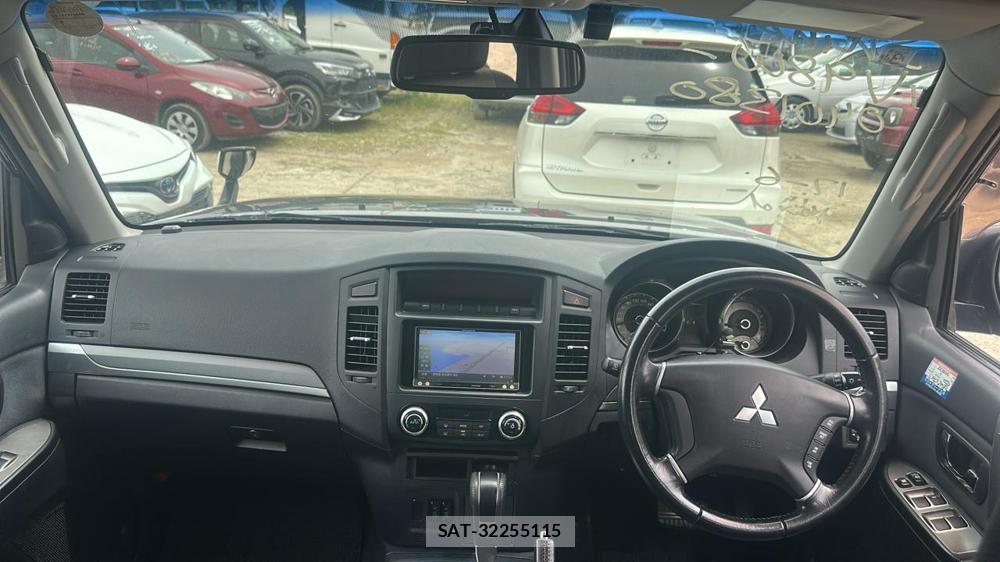 Mitsubishi PAJERO 2011-03 4598987-12