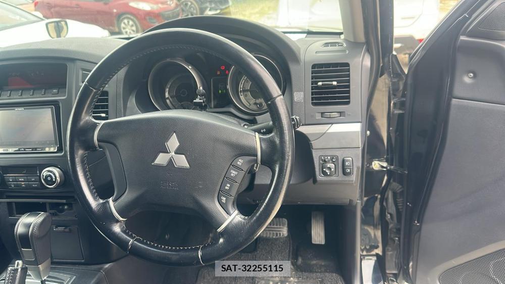 Mitsubishi PAJERO 2011-03 4598987-13