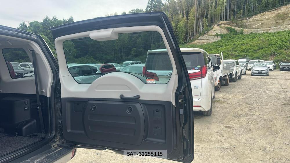 Mitsubishi PAJERO 2011-03 4598987-24