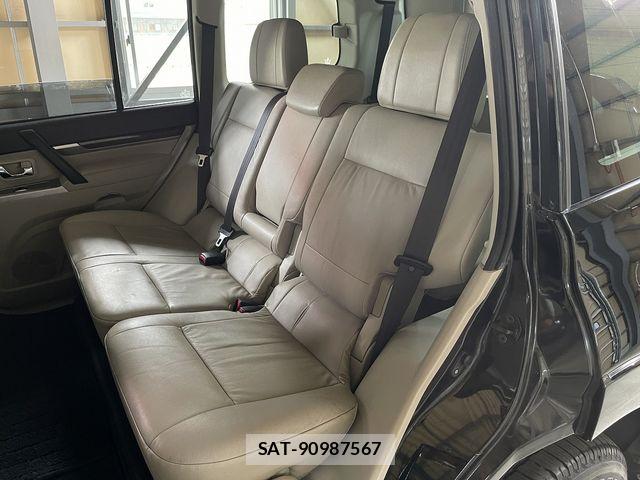Mitsubishi PAJERO 2014-09 7727041-9