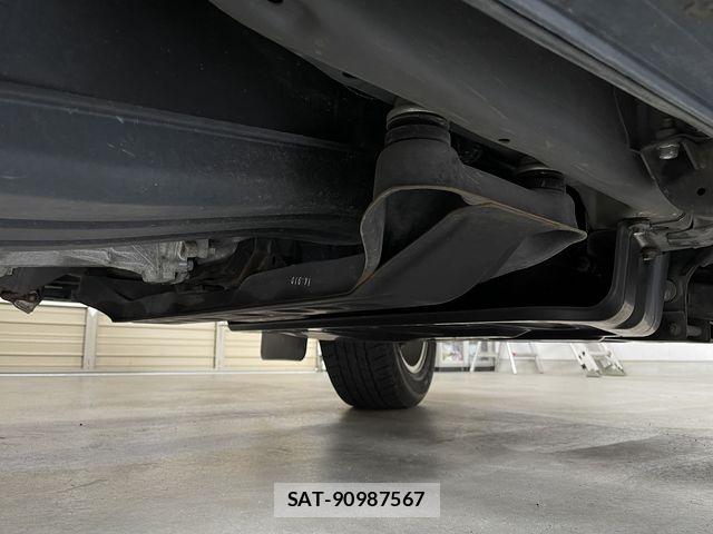 Mitsubishi PAJERO 2014-09 7727041-21