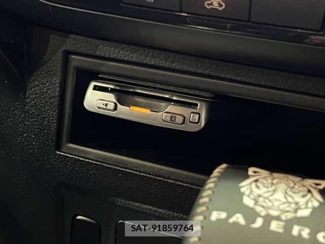 Mitsubishi PAJERO 2012-02 7727042-6