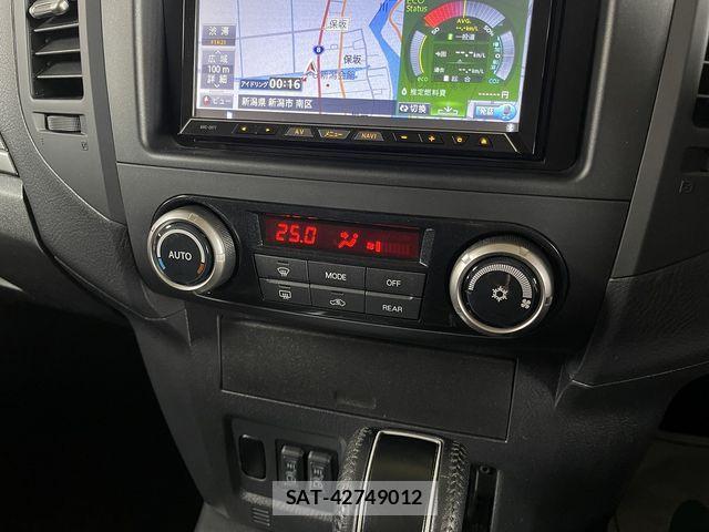Mitsubishi PAJERO 2012-10 7727040-14