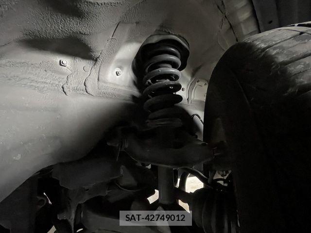 Mitsubishi PAJERO 2012-10 7727040-23