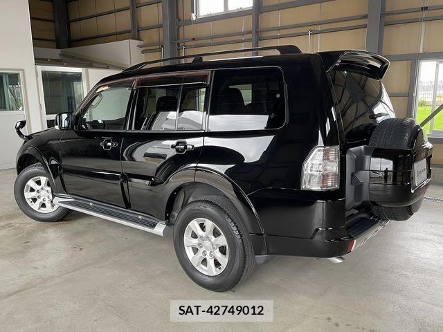 Mitsubishi PAJERO 2012-10 7727040-4
