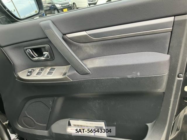 Mitsubishi PAJERO 2015-02 7727043-9