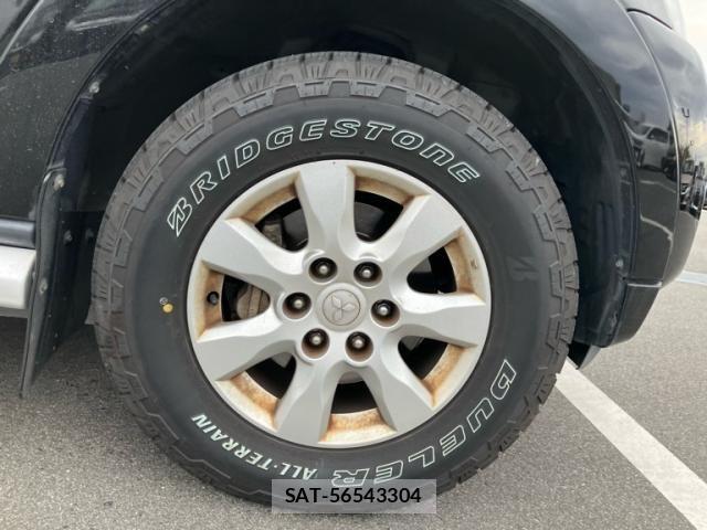 Mitsubishi PAJERO 2015-02 7727043-2