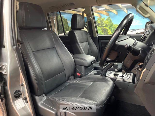 Mitsubishi PAJERO 2019-03 7788098-7