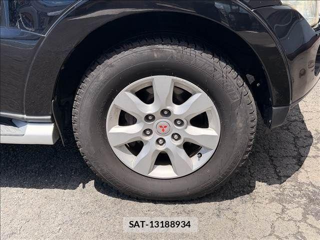 Mitsubishi PAJERO 2009-04 7878711-14
