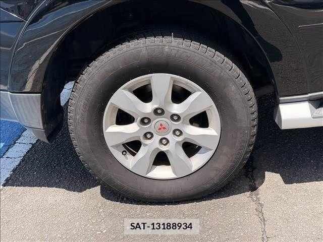Mitsubishi PAJERO 2009-04 7878711-15