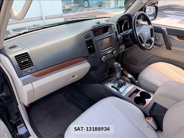Mitsubishi PAJERO 2009-04 7878711-28