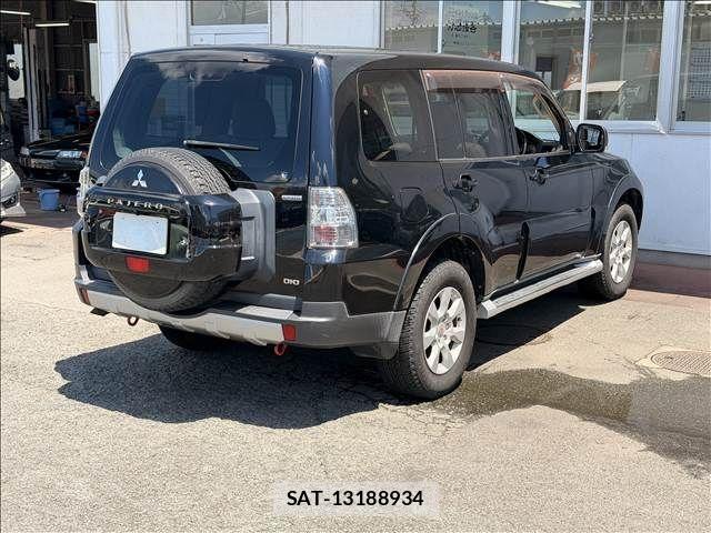 Mitsubishi PAJERO 2009-04 7878711-4