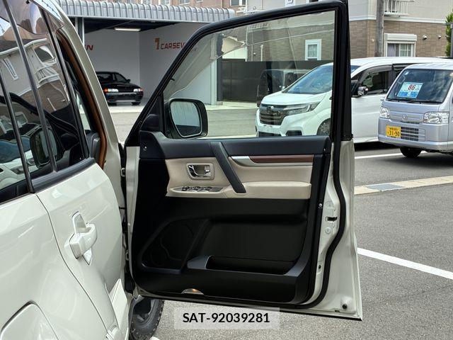 Mitsubishi PAJERO 2008-11 7963245-16