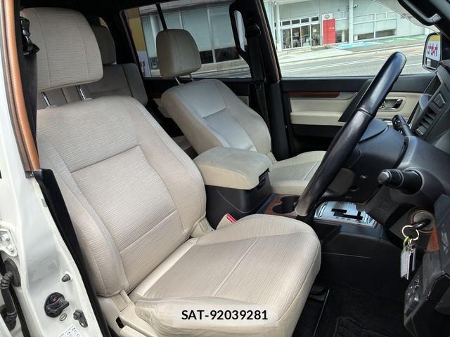 Mitsubishi PAJERO 2008-11 7963245-18