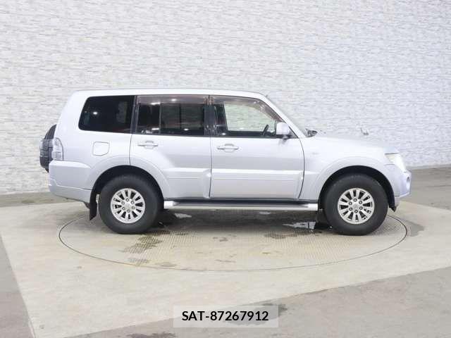 Mitsubishi PAJERO 2011-01 7980527-8