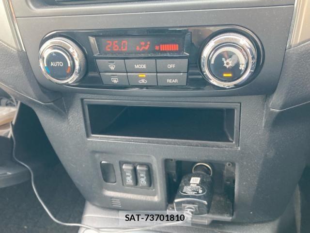 Mitsubishi PAJERO 2015-12 8037541-12