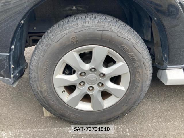 Mitsubishi PAJERO 2015-12 8037541-4