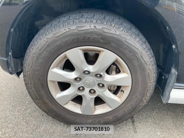 Mitsubishi PAJERO 2015-12 8037541-6