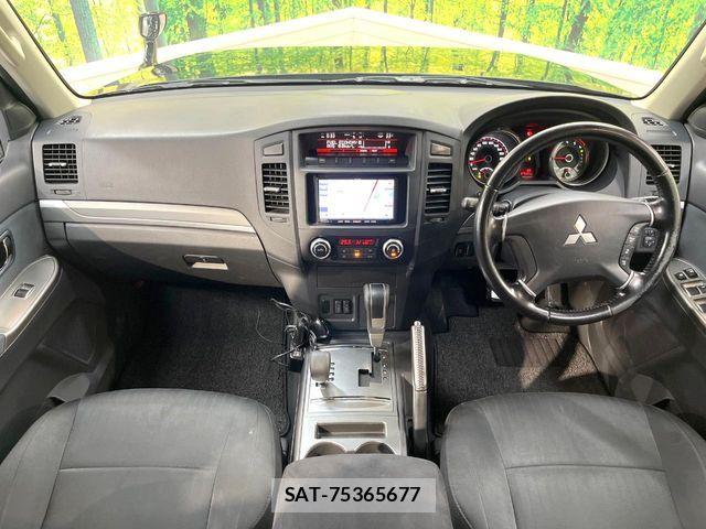 Mitsubishi PAJERO 2013-08 8101136-1