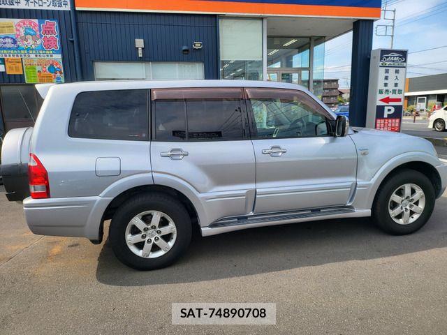 Mitsubishi PAJERO 2005-11 8101137-17