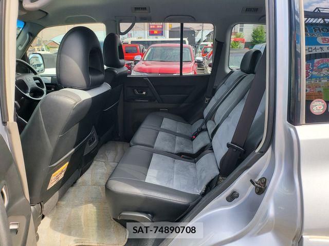 Mitsubishi PAJERO 2005-11 8101137-8