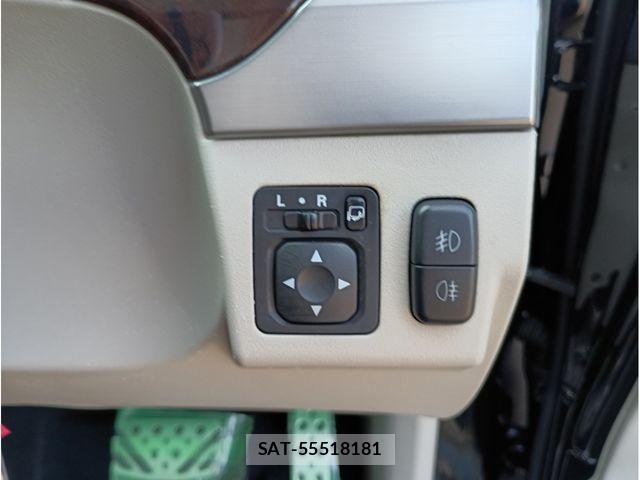 Mitsubishi PAJERO 2016-11 8131828-12