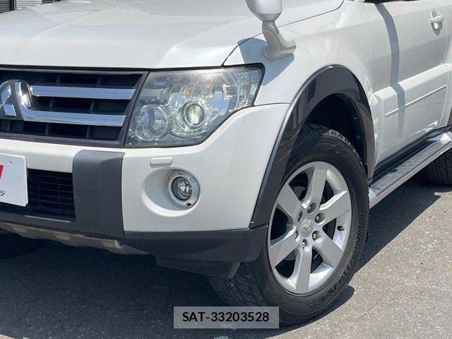 Mitsubishi PAJERO 2006-12 8209469-13