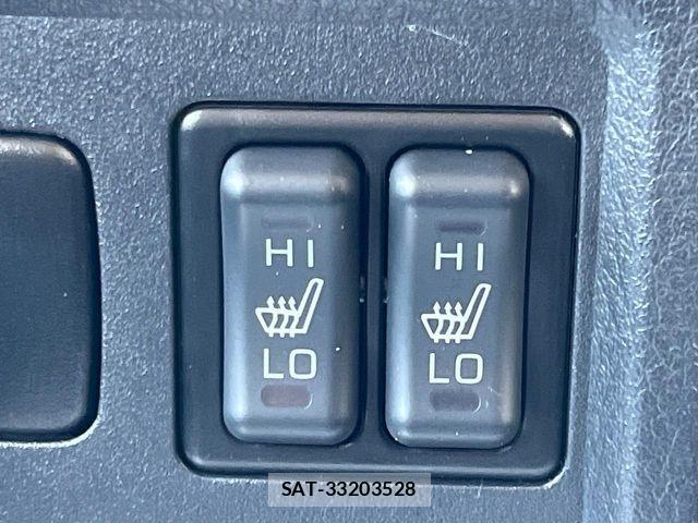 Mitsubishi PAJERO 2006-12 8209469-5