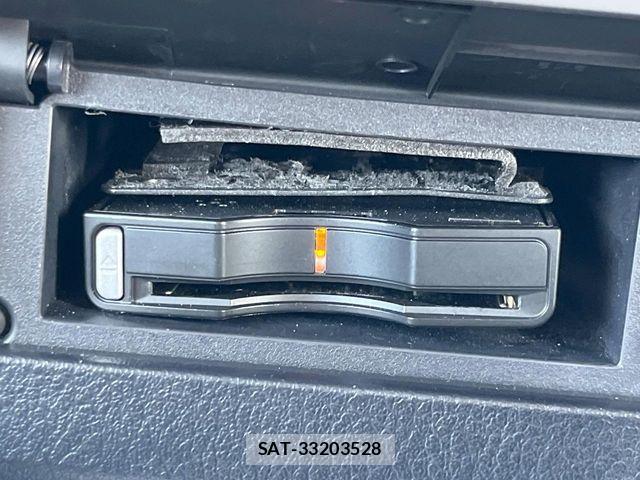 Mitsubishi PAJERO 2006-12 8209469-8