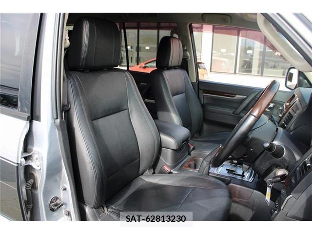 Mitsubishi PAJERO 2014-09 8231247-29
