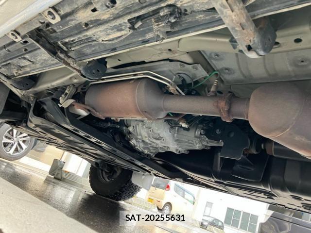 Mitsubishi PAJERO 2014-07 8246299-11