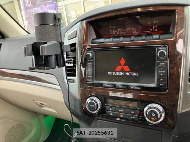 Mitsubishi PAJERO 2014-07 8246299-16