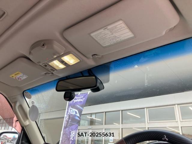 Mitsubishi PAJERO 2014-07 8246299-19