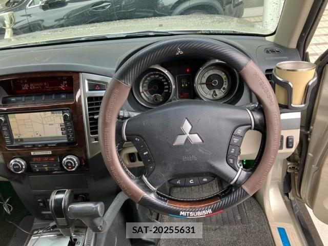 Mitsubishi PAJERO 2014-07 8246299-20