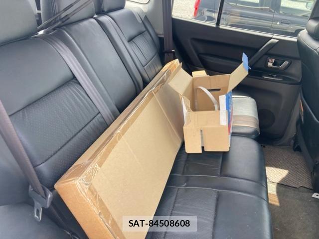 Mitsubishi PAJERO 2004-10 8246302-13